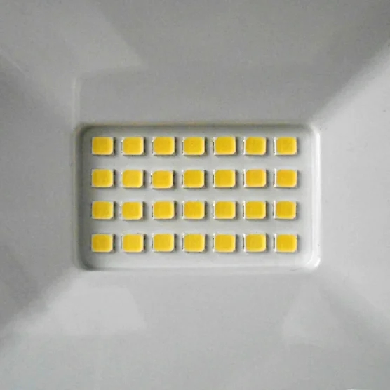 Lampe LED 450W 3 spots | Barnum pliant ou tente de réception | France-Barnums