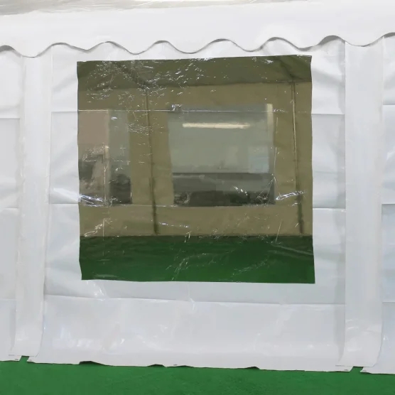 Tente de réception 50m² 2 portes et fenêtres transparentes