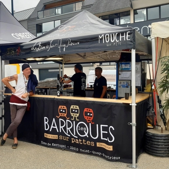 Comptoir buvette 3m pour barnum pliant Comptoir buvette 3m pour barnum pliant