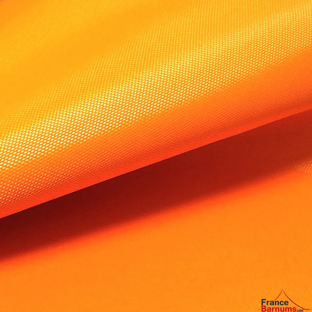 Bâche de toit Polyester enduction PVC 380 g/m2 de couleur orange Bâche de toit Polyester enduction PVC 380 g/m2 de couleur orange