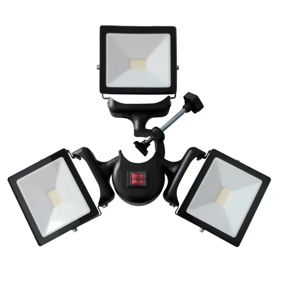 Lampe LED 450W 3 spots à accroche verticale pour barnum pliant ou tente de réception