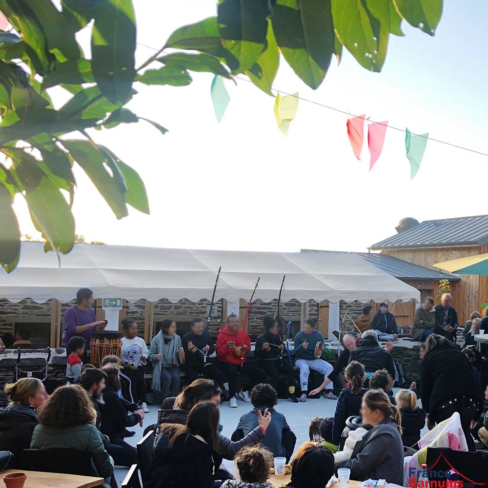 Tente de réception - Chapiteau PREMIUM 6m x 12m en PVC