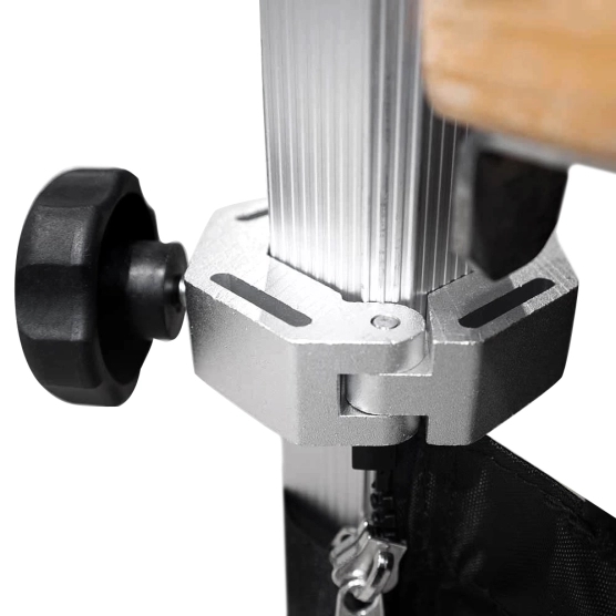 Connecteur Ø55mm avec support à visser sous le comptoir buvette