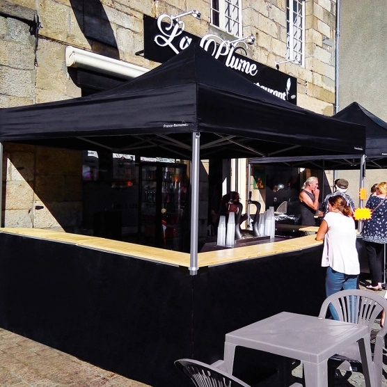 Jupe de table comptoir de 3m ou 4 m en PVC 580gr/m² sur stand buvette