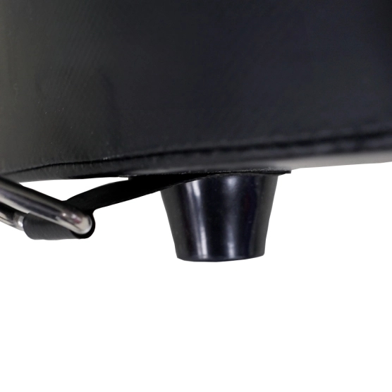 Le socle de la colonne gonflable est protégé par des pieds pour éviter le contact direct avec le sol Le socle de la colonne gonflable est protégé par des pieds pour éviter le contact direct avec le sol