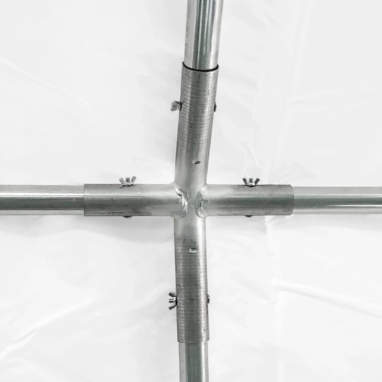 Chapiteau de réception 7x15m PVC et tubes de 50mm Chapiteau de réception 7x15m PVC et tubes de 50mm