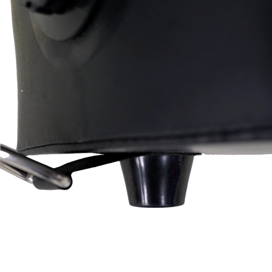L'arche gonflable est équipée de pieds sous son socle pour une meilleure durabilité et plus de stabilité L'arche gonflable est équipée de pieds sous son socle pour une meilleure durabilité et plus de stabilité