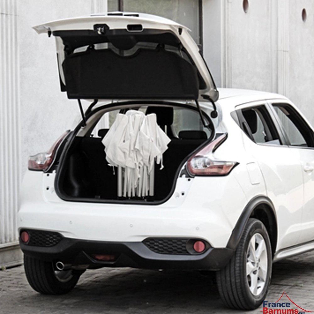 Ce barnum compact est stockable facilement dans une voiture