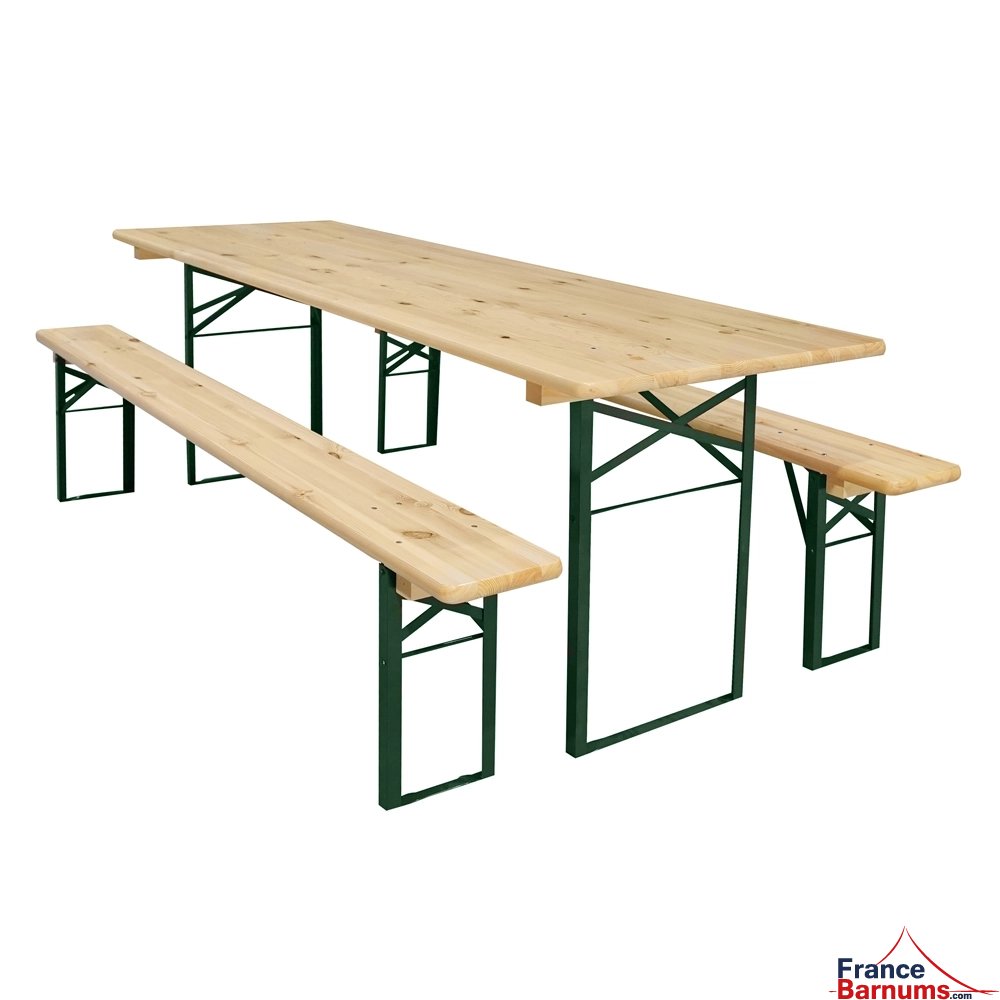 Ce lot est composé d'une table de 220x80cm et de deux bancs de 220x25cm