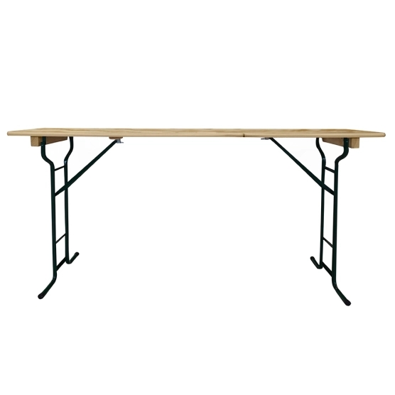 La table bistrot en bois et acier a un design très original et multifonctions