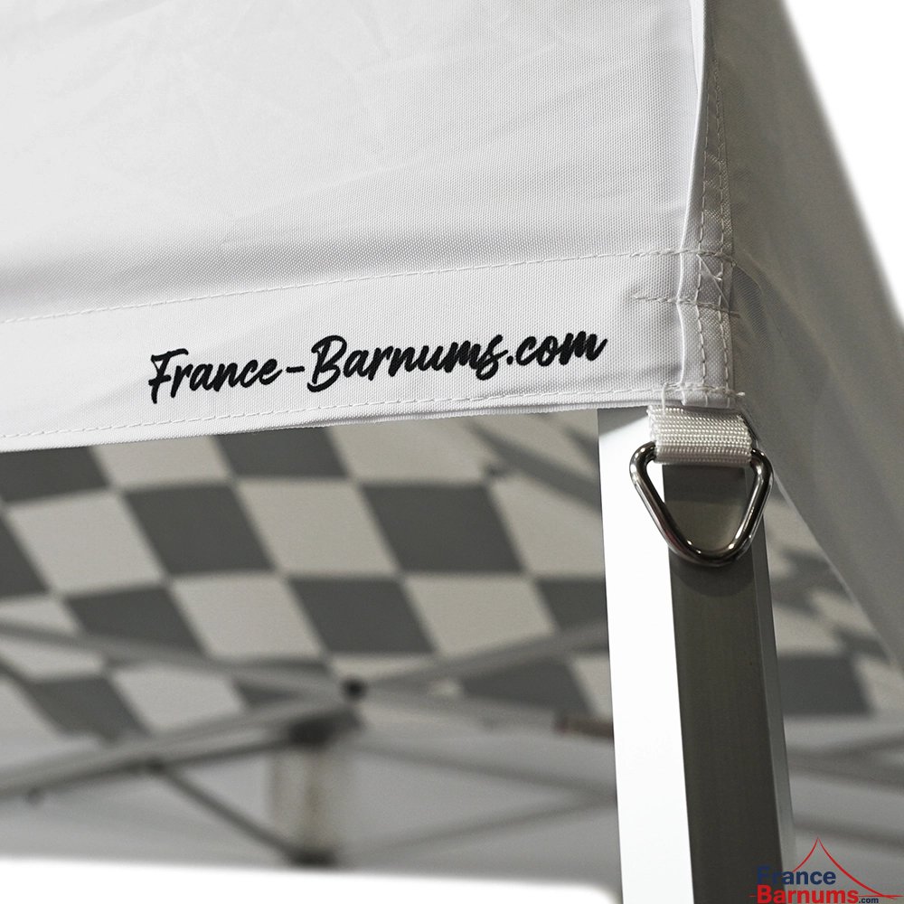 barnum pliant Capsule RACING en damier et son marquage de toit