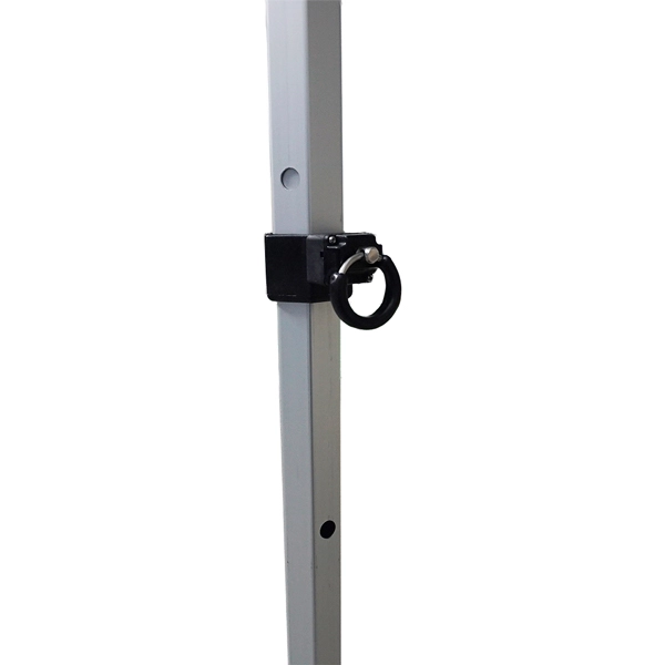 Pieds coulissants réglables sur 3 niveaux de tente pliante ALU 45 COMPACT