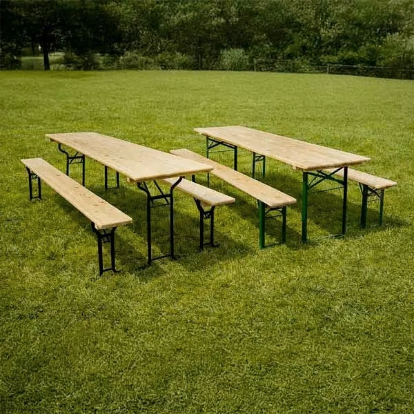 les bancs peuvent être assortis avec les tables coordonnées