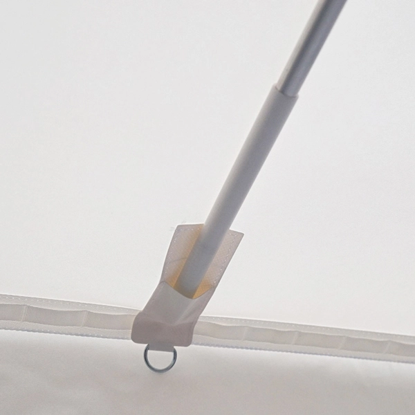 Embouts en plastique et solides fourreaux en PVC